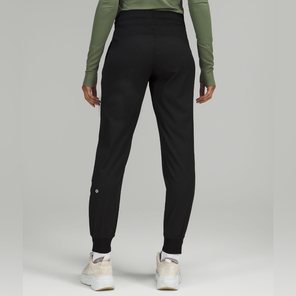 Lululemon dance studio joggers - Picture 3 of 3